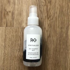 R+co Spiritualized dry shampoo mist